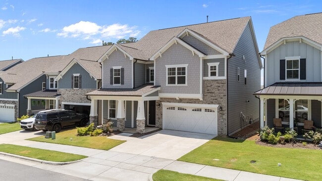 Building Photo - 824 Summit Crest Ct