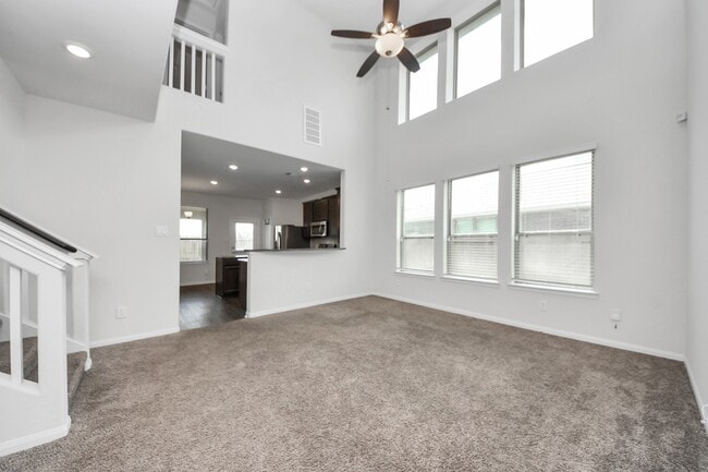 Building Photo - 15837 Roberto Clemente Ct