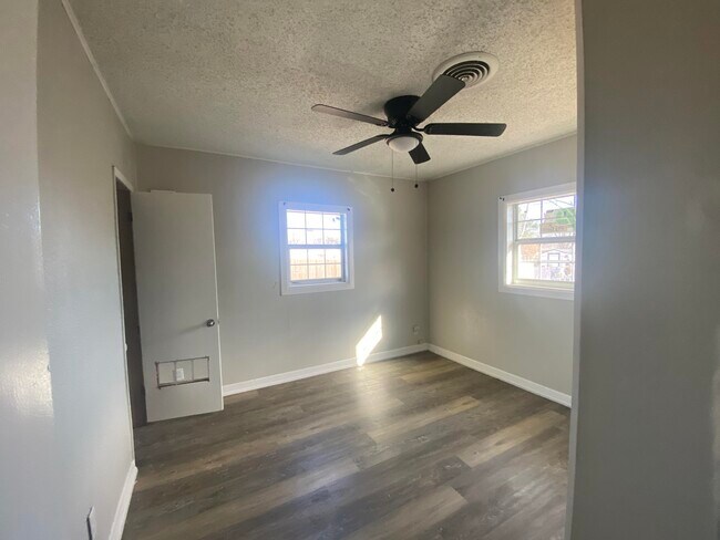 Foto del edificio - 3012 39th St