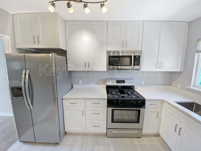 Photo - 4960 Decatur St House