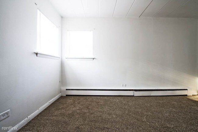 Foto del edificio - 2 br, 1 bath Apartment - 12507 S Ashland Ave