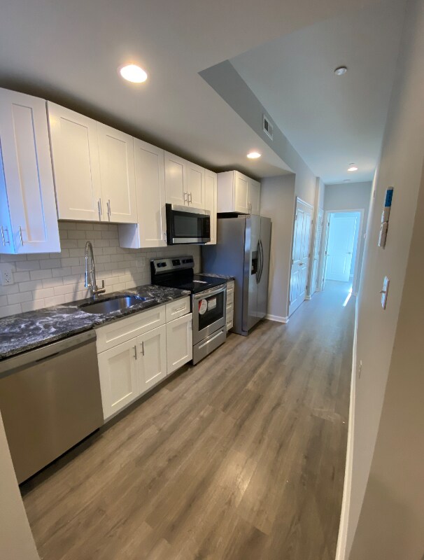 Foto del edificio - 4131 Cambridge St