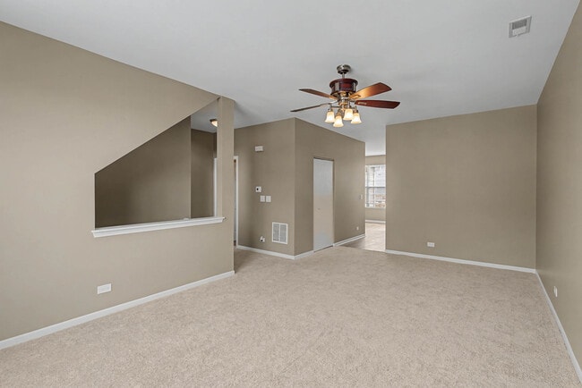 Building Photo - 1475 Sedgewood Ct