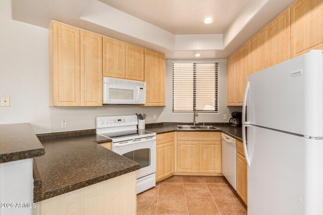 Foto del edificio - 705 W Queen Creek Rd