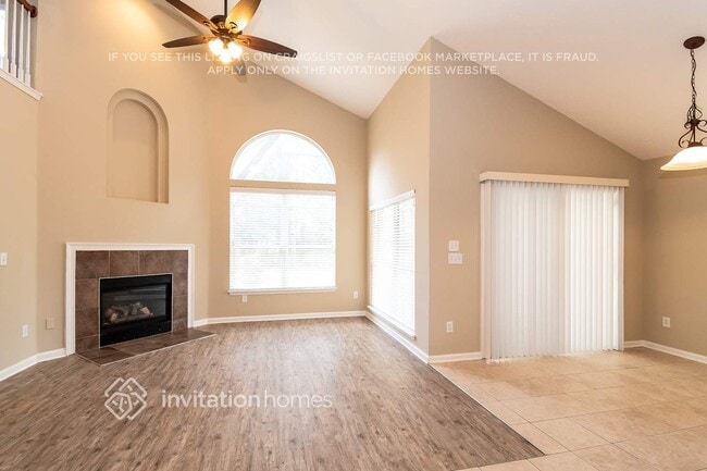 Building Photo - 829 Marjories Way