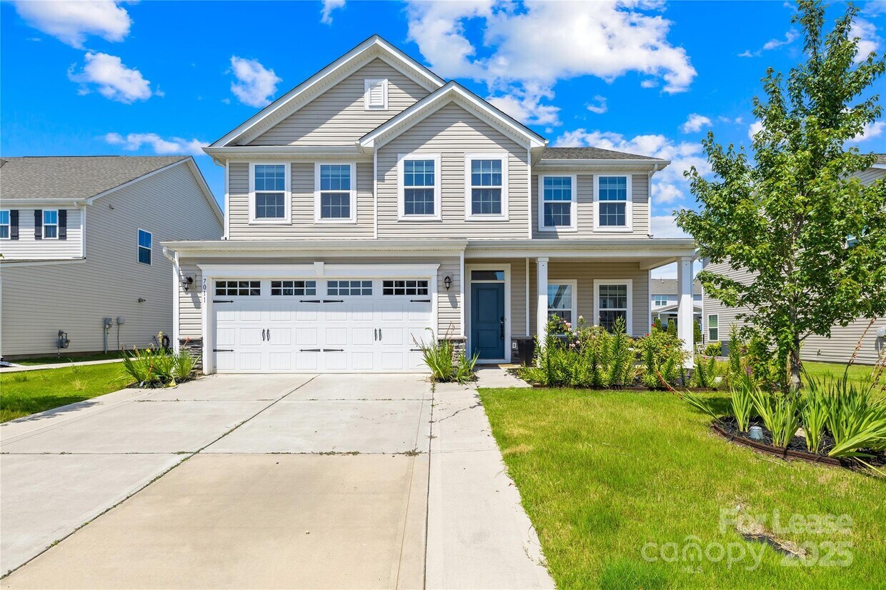 Foto principal - 7011 Waterwheel St SW