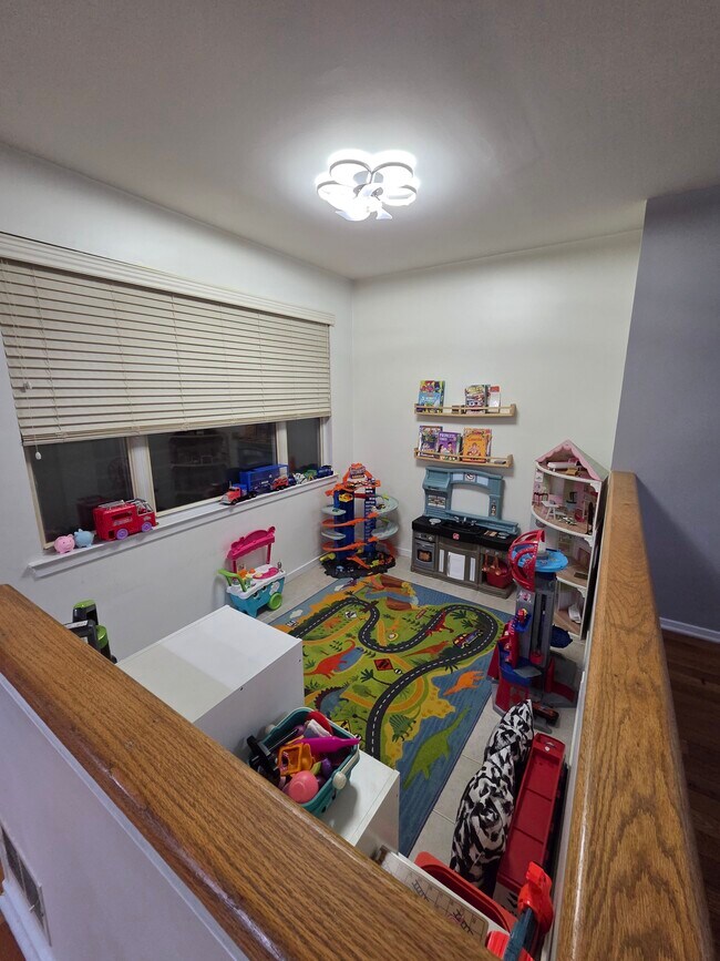 Área de juegos / oído - 262 Hedgerow Rd