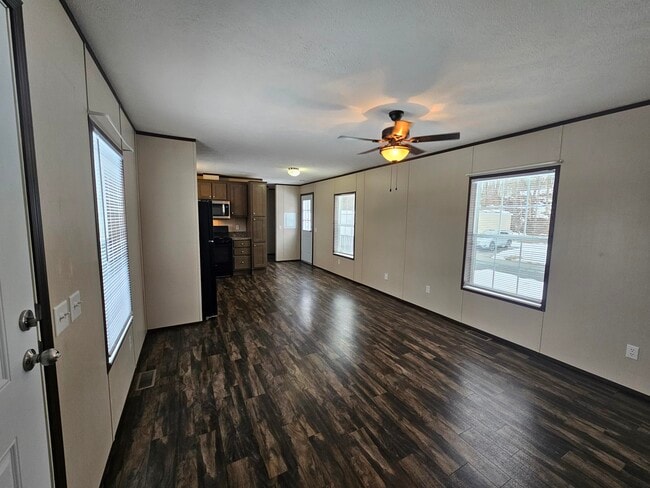 Building Photo - 158 Rodeo Dr