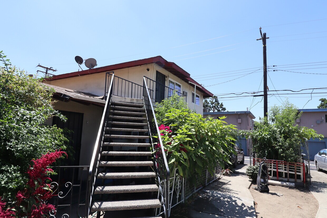 11 Apartments for Rent in Montclair, CA Westside Rentals