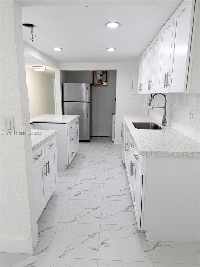 Foto del edificio - 7811 NW 66th Terrace