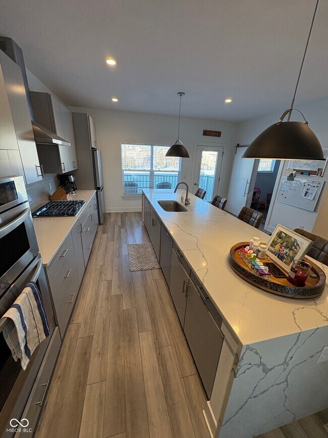 Foto del edificio - 12984 Moultrie St