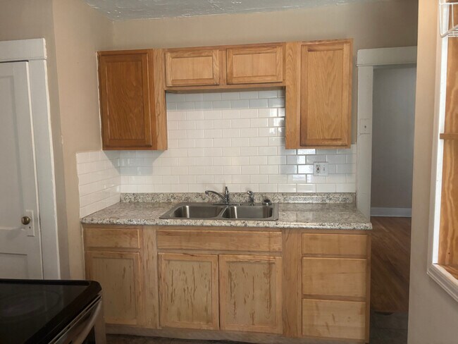 Foto del edificio - 2116 67th St