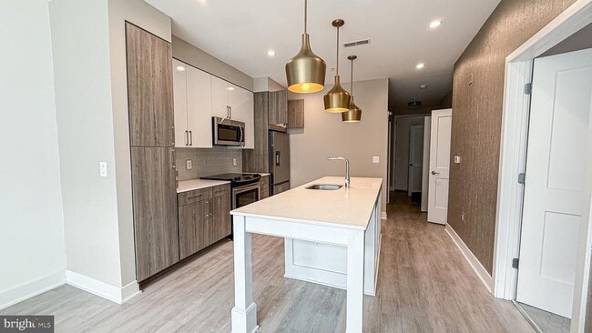 Foto del edificio - 145 Riverhaven Dr