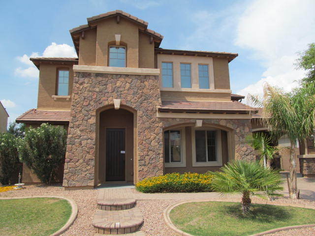 Primary Photo - Spacious 5-Bedroom Home with Loft, Pool, a...