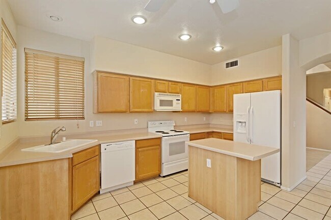 Foto del edificio - 1443 E South Fork Dr