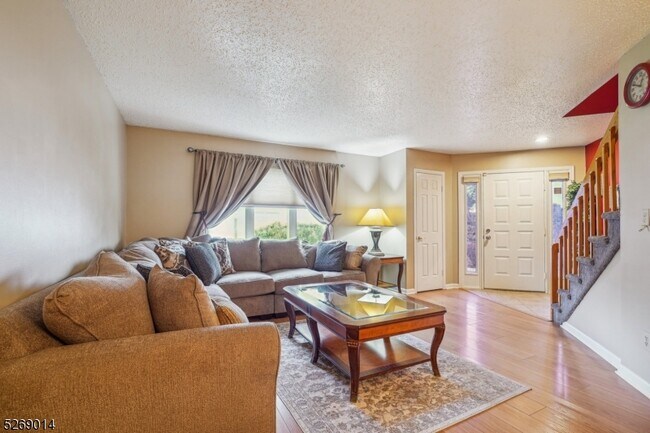 Foto del edificio - 3114 Park Pl