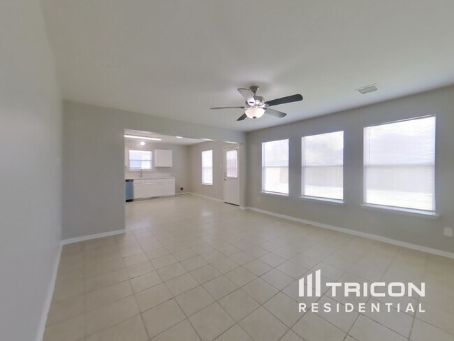 Foto del edificio - 4107 Rain Willow Ct