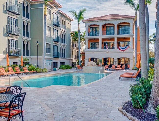 Foto del edificio - 8010 Via Sardinia St