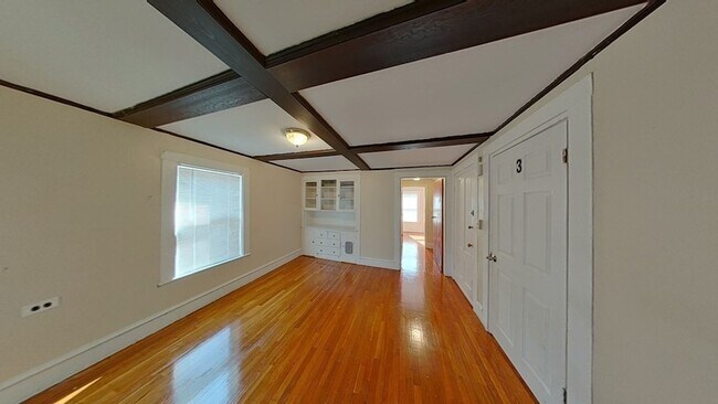 Building Photo - 17 Marcella St