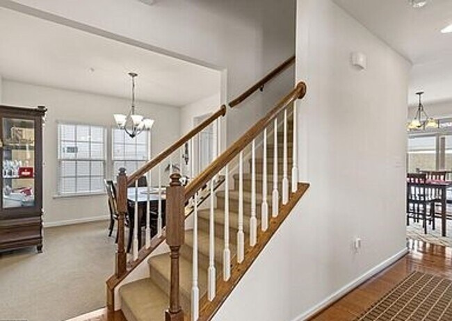 Foto del edificio - Gorgeous 4BR/2.5BA located in Warrington! Available NOW!
