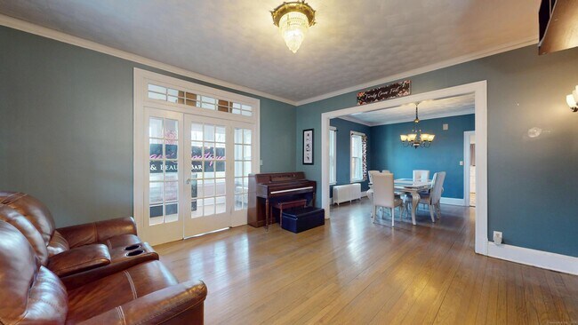 Foto del edificio - 217 Tower Ave