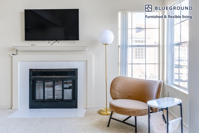 Foto del edificio - 421 Quadrant Ln