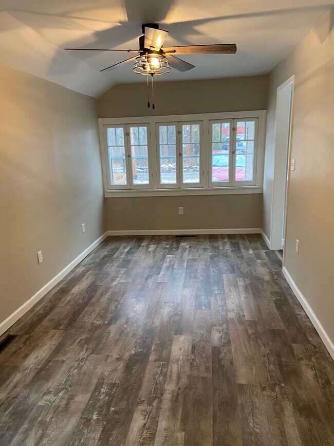 Foto del edificio - 4402 Flint Lake Gtwy