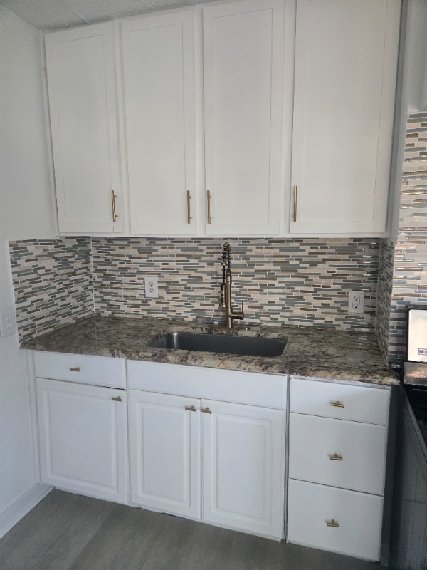 Foto del edificio - 304.5 S Holloway St