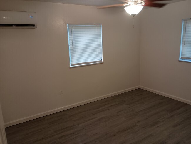 Foto del edificio - 9 SW 18th Ave