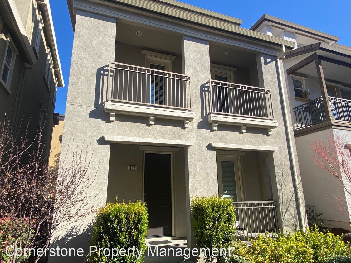 Foto principal - 3 br, 3 bath House - 335 Bella Ridge Ter