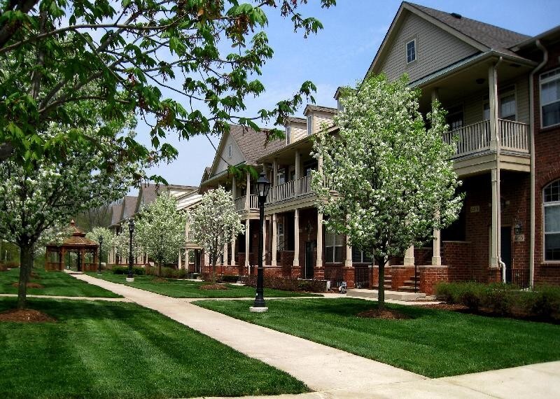 421 Village Dr Unit 170, Walled Lake, MI 48390 Condo for Rent in