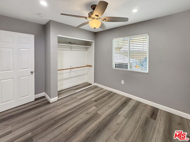 Foto del edificio - 6206 Home Ave