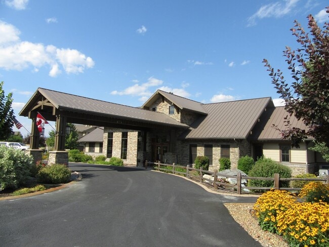 Building Photo - Fabulous Furnished Monterra 2 bd Condo