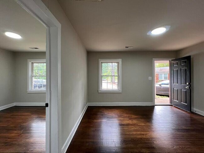 Building Photo - 2634 Druid Hls Wy