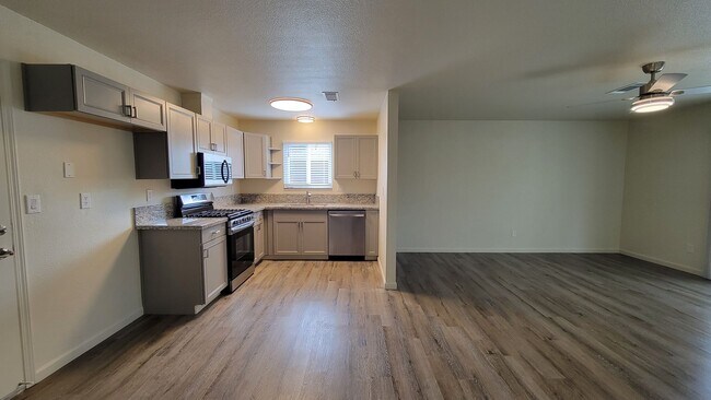 Foto del edificio - 541 Arrowhead Ct