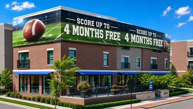 Banner - Broadway Station - 1 MONTH FREE