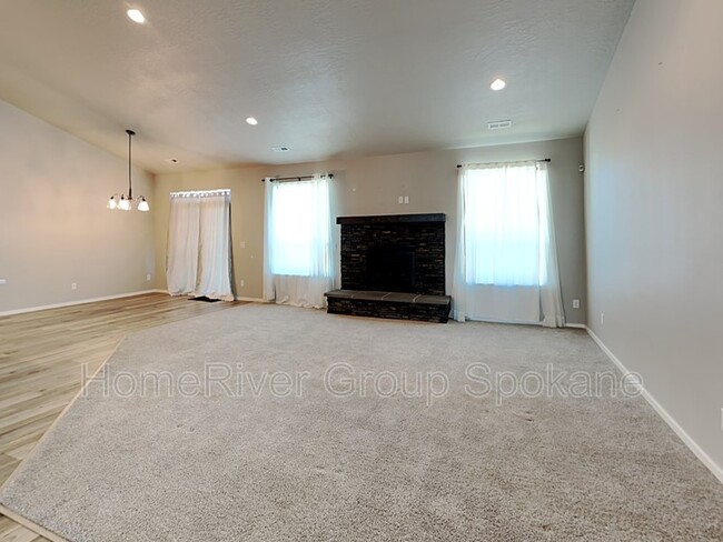 Foto del edificio - 3210 W Westview Ave