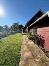 Building Photo - 8893 Jeannette Ave