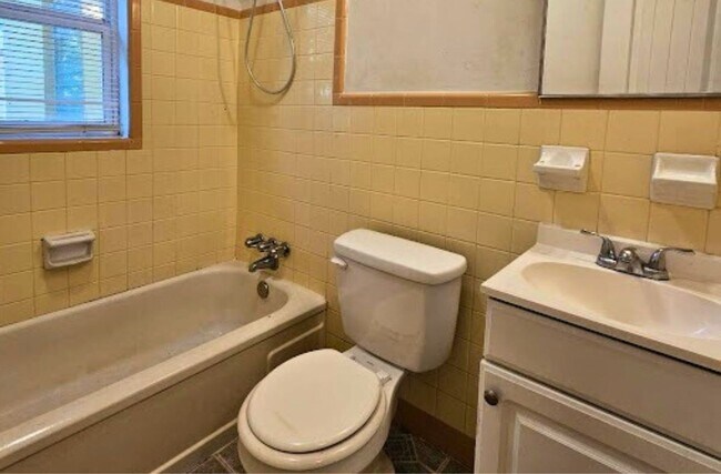Foto del edificio - 3 Bedroom, 1 Bath House for rent in Lakeland *Move-In Special*