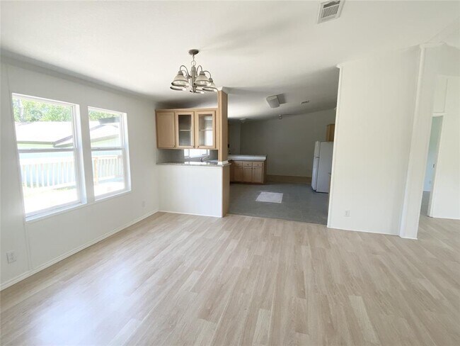 Building Photo - 2740 Citation Dr