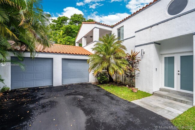 Foto del edificio - 6619 Mimosa Ct