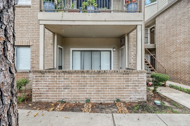 Foto del edificio - Cozy 2 bedroom in great neighborhood