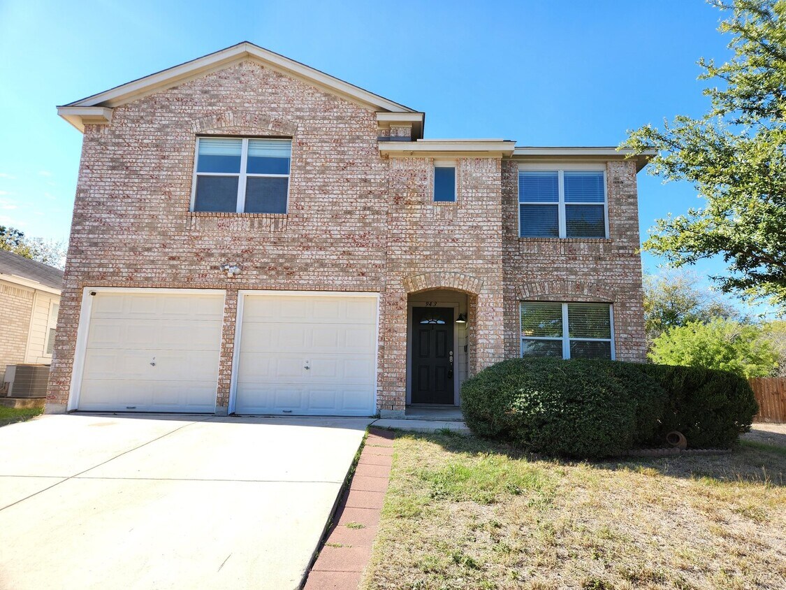 943 Tisbury Pkwy, San Antonio, TX 78251 Room for Rent in San Antonio
