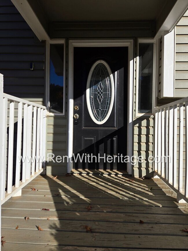 Foto del edificio - Georgous 3 Bedroom, 2 Bath home with lots of upgrades