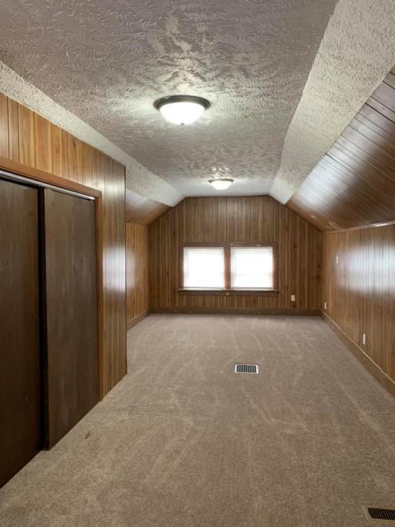 Building Photo - 3136 Holdrege