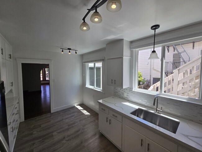 Foto del edificio - 1681 9th Ave