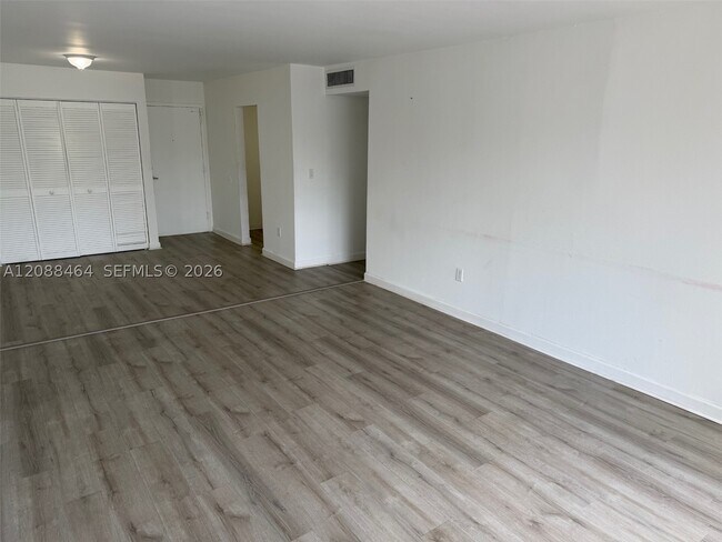 Foto del edificio - 13120 SW 92nd Ave