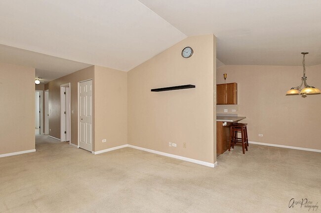 Foto del edificio - 1187 N Red Oak Cir