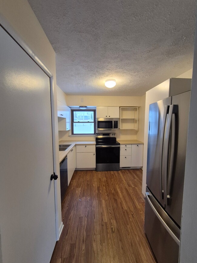 Building Photo - 4109 Brandes St