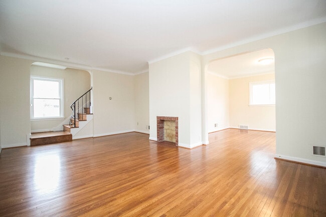 Building Photo - 2814 Gunckel Blvd
